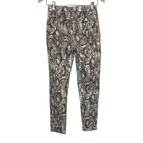 Tinseltown Women's Snake Print Pants High Rise Stretch Skinny Slim Leg Gray Sz 5 - Picture 4 of 10